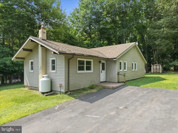 118 Wild Cherry Rd, EAST STROUDSBURG, PA 18301