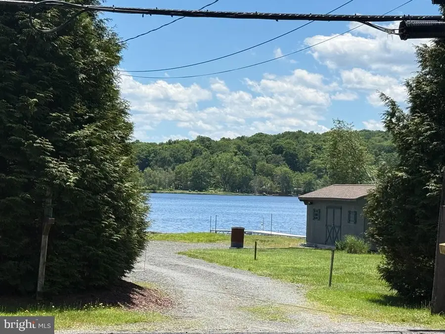 7639 Lake Shore Drive, Pocono Lake, PA 18347 - #2