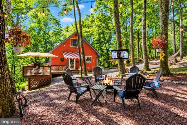 175 Deer Trail Dr, SAYLORSBURG, PA 18353