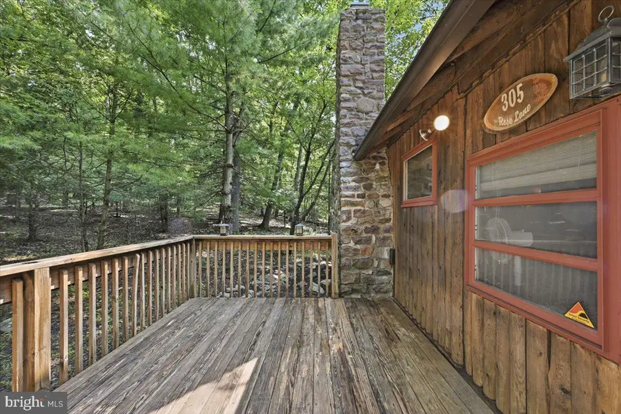130 Rose Ln, Bartonsville, PA 18321 - #2