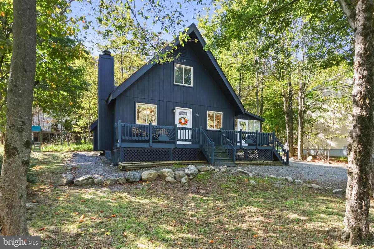 9820 Deerwood Dr, Tobyhanna, PA 18466 - #1