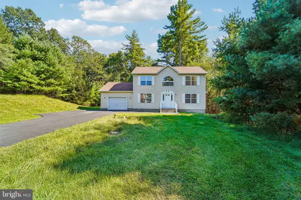 110 Estate Dr, EAST STROUDSBURG, PA 18301