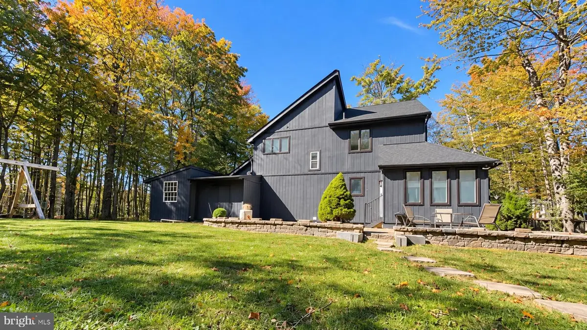 6361 Cherokee Trl, Tobyhanna, PA 18466 - #1