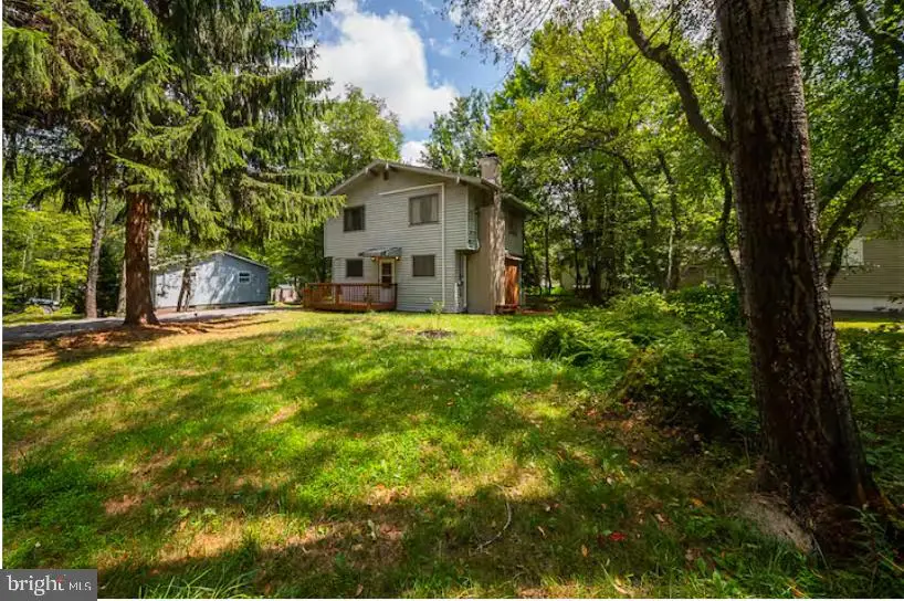 1030 Wyoming Dr, Pocono Lake, PA 18347 - #2
