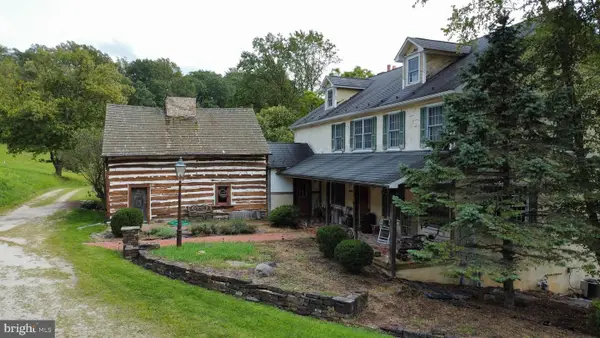 1425 Highpoint, HELLERTOWN, PA 18055