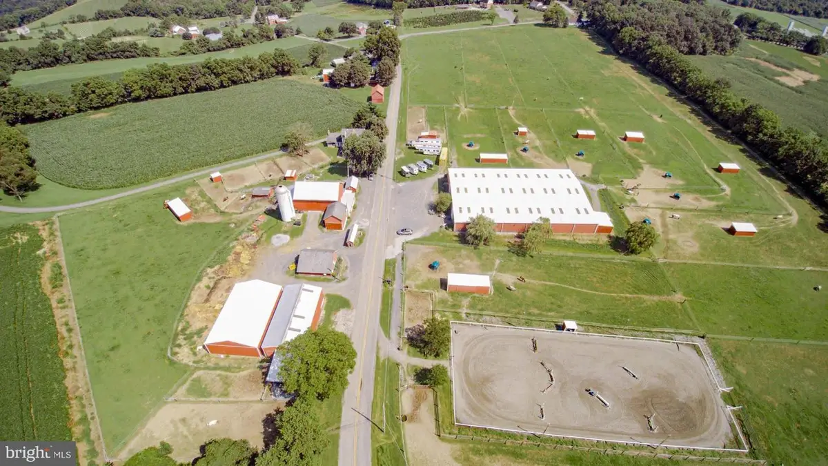 5727 Youngs Hill Rd, Easton, PA 18040 - Image #1