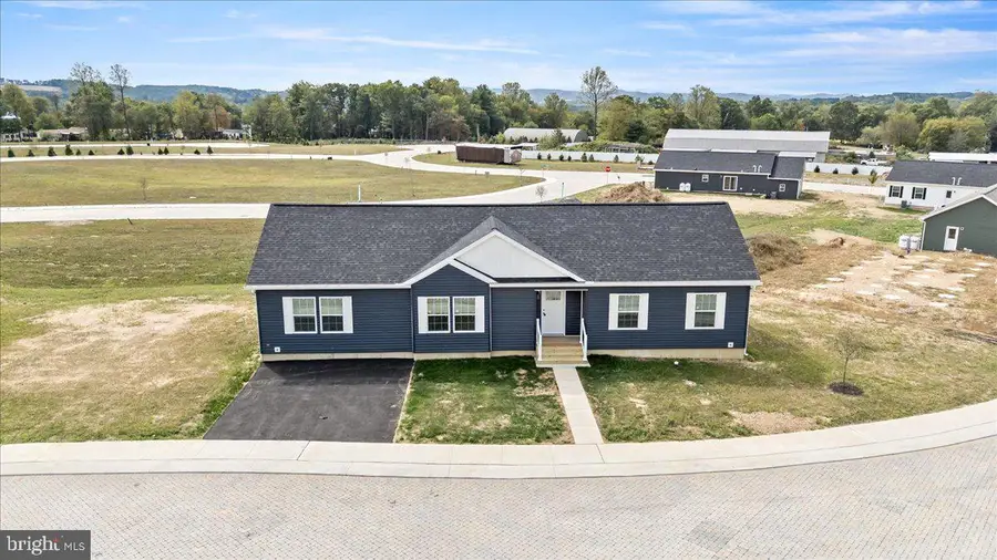 3983 Hastings Rd, Walnutport, PA 18088 - Image #3