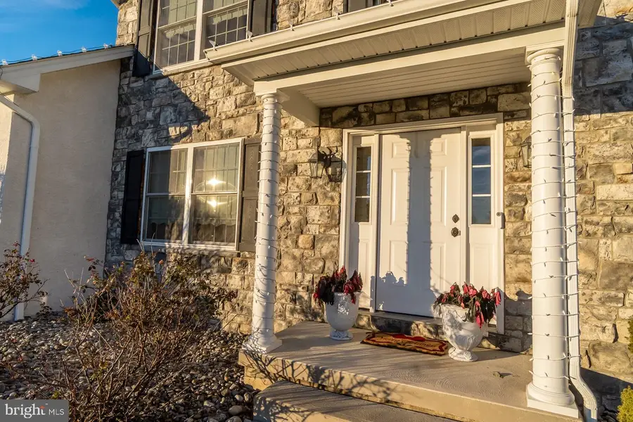 33 Starseed Dr, Bangor, PA 18013 - Image #3