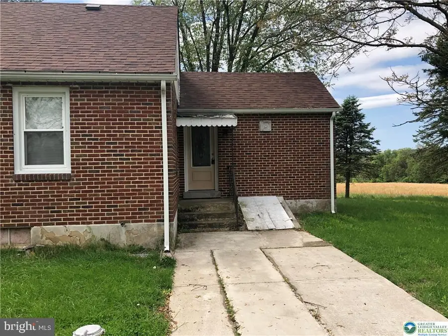 1931 Meadows Rd, Bethlehem, PA 18015 - Image #2