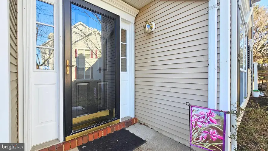 1950 Chancellor St, Hellertown, PA 18055 - Image #2