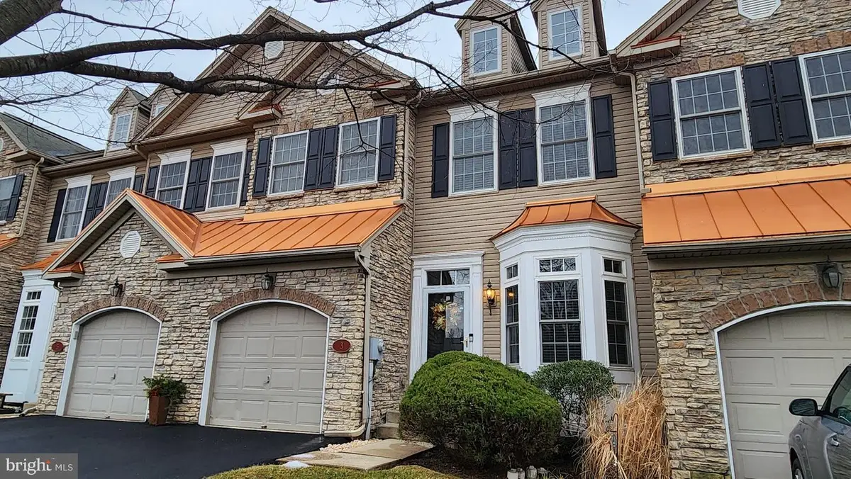 3 Kings Ave, Easton, PA 18045 - Image #1