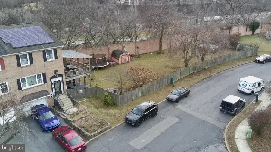 238 Vista Dr, Easton, PA 18042 - Image #2