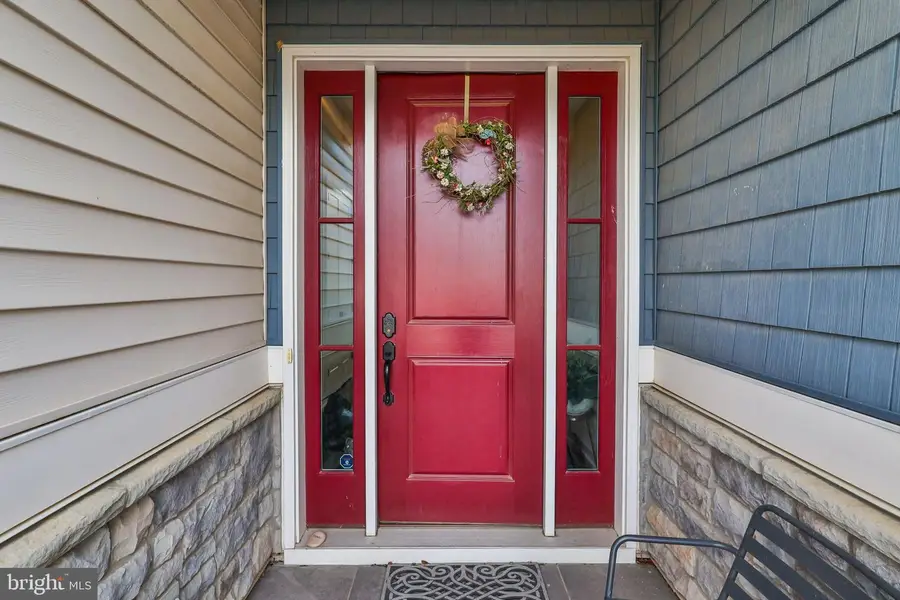 6822 Sycamore Dr, Bath, PA 18014 - #3