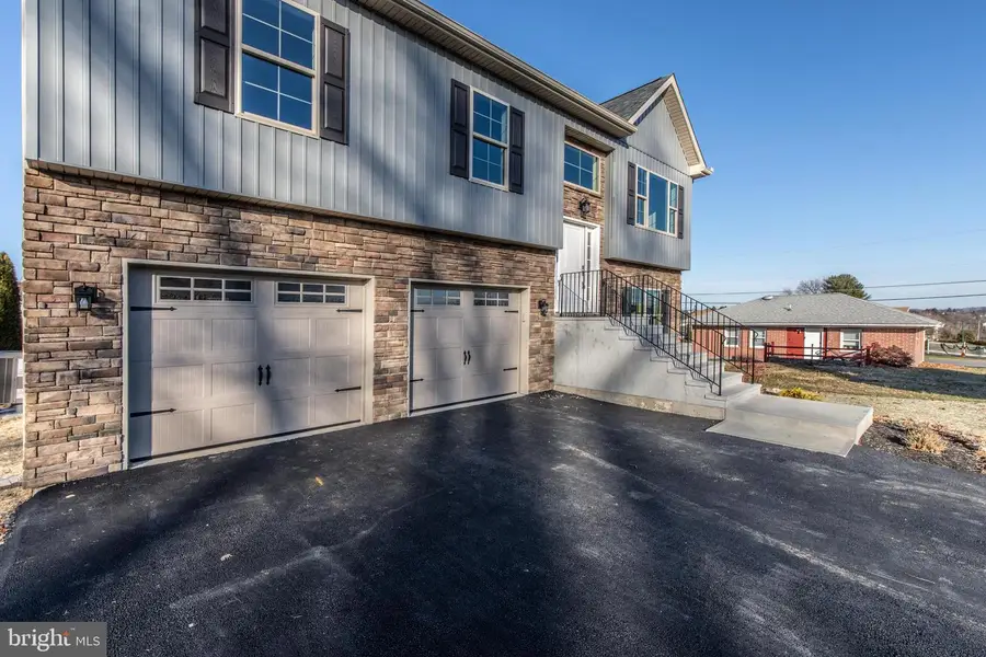 2850 Jefferson St, Bethlehem, PA 18020 - #3