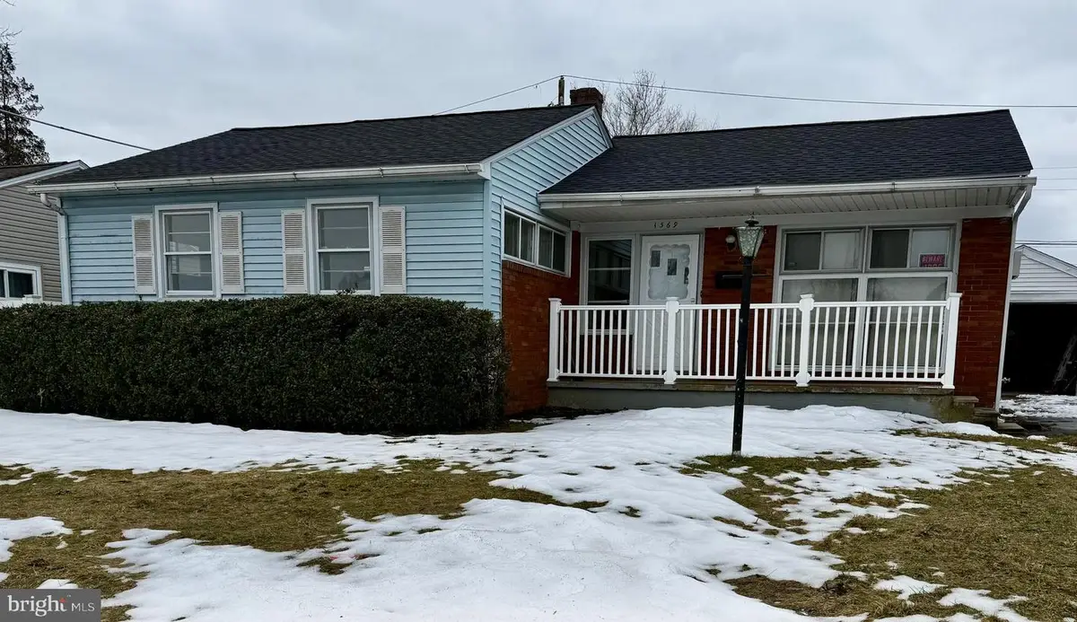 1569 Fleming St, Bethlehem, PA 18017 - #1