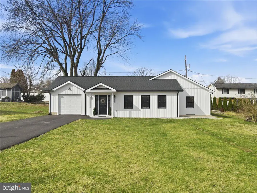 1647 4th St, Bethlehem, PA 18020 - #3