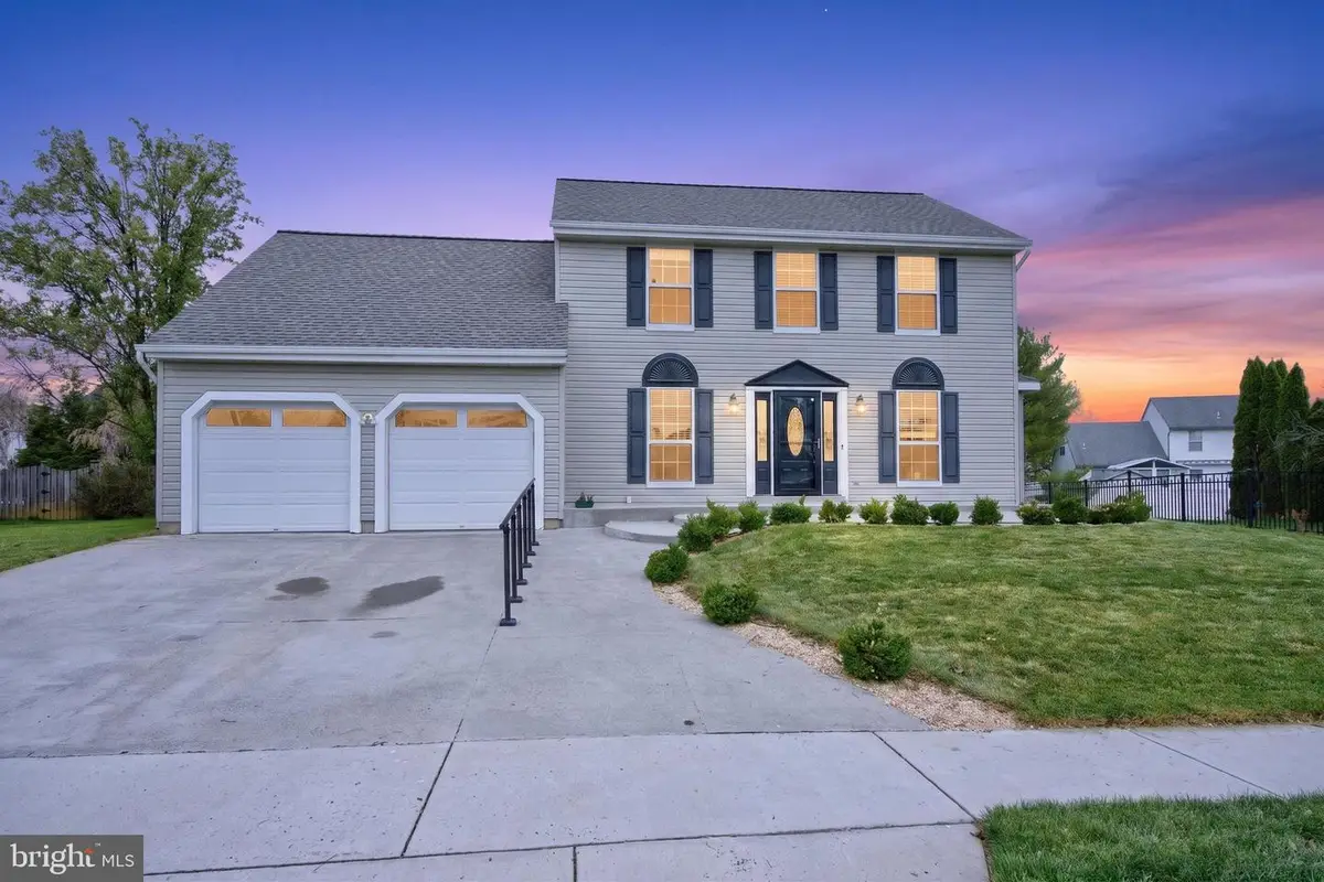 4894 Concord Dr, Easton, PA 18045 - #1