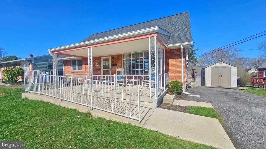 875 Poplar Rd, Hellertown, PA 18055 - #3