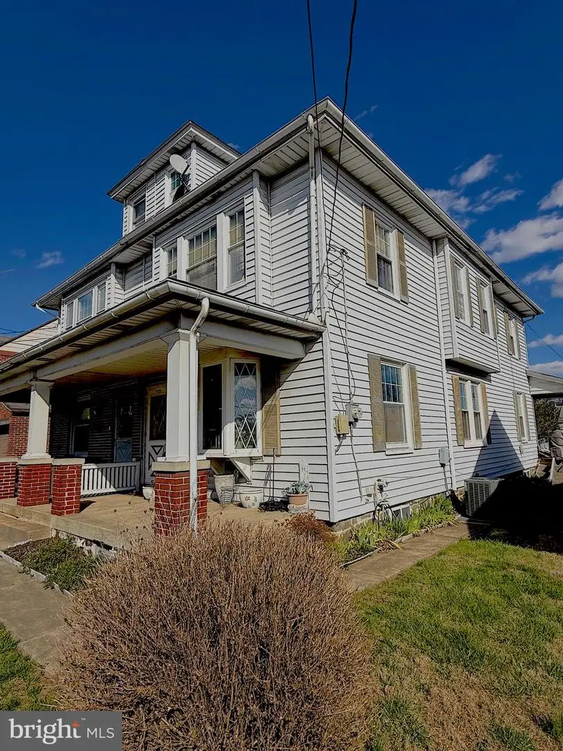 935 Easton Rd, Hellertown, PA 18055 - #3