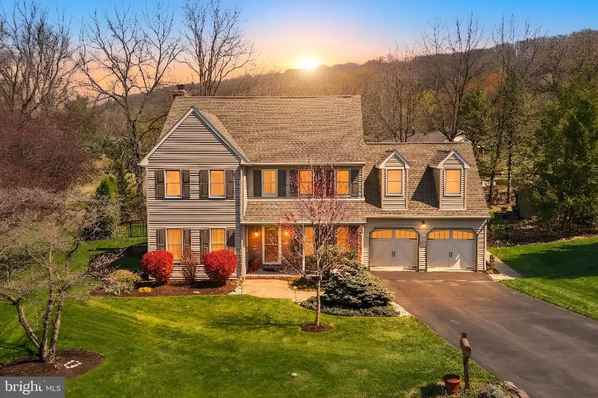 1625 Arrowwood Dr, Easton, PA 18040 - #1