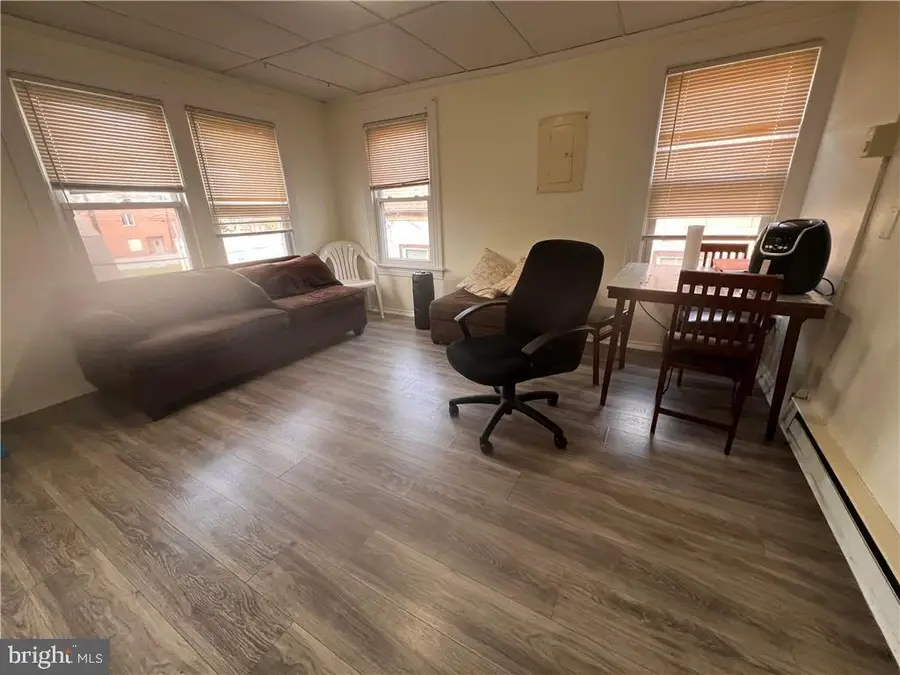 1029 Ferry St, Easton, PA 18042 - #3