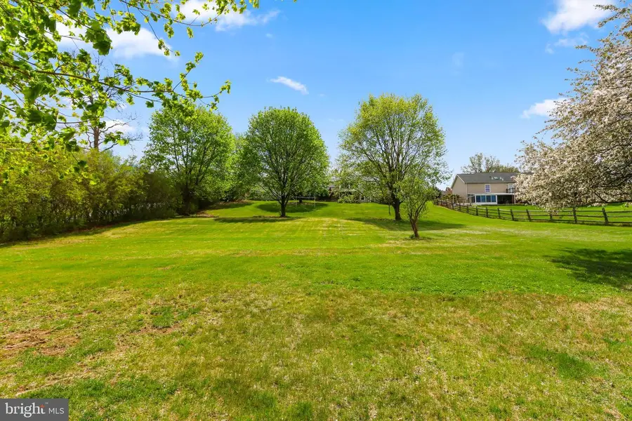 540 Bauer Rd, Bath, PA 18014 - #3