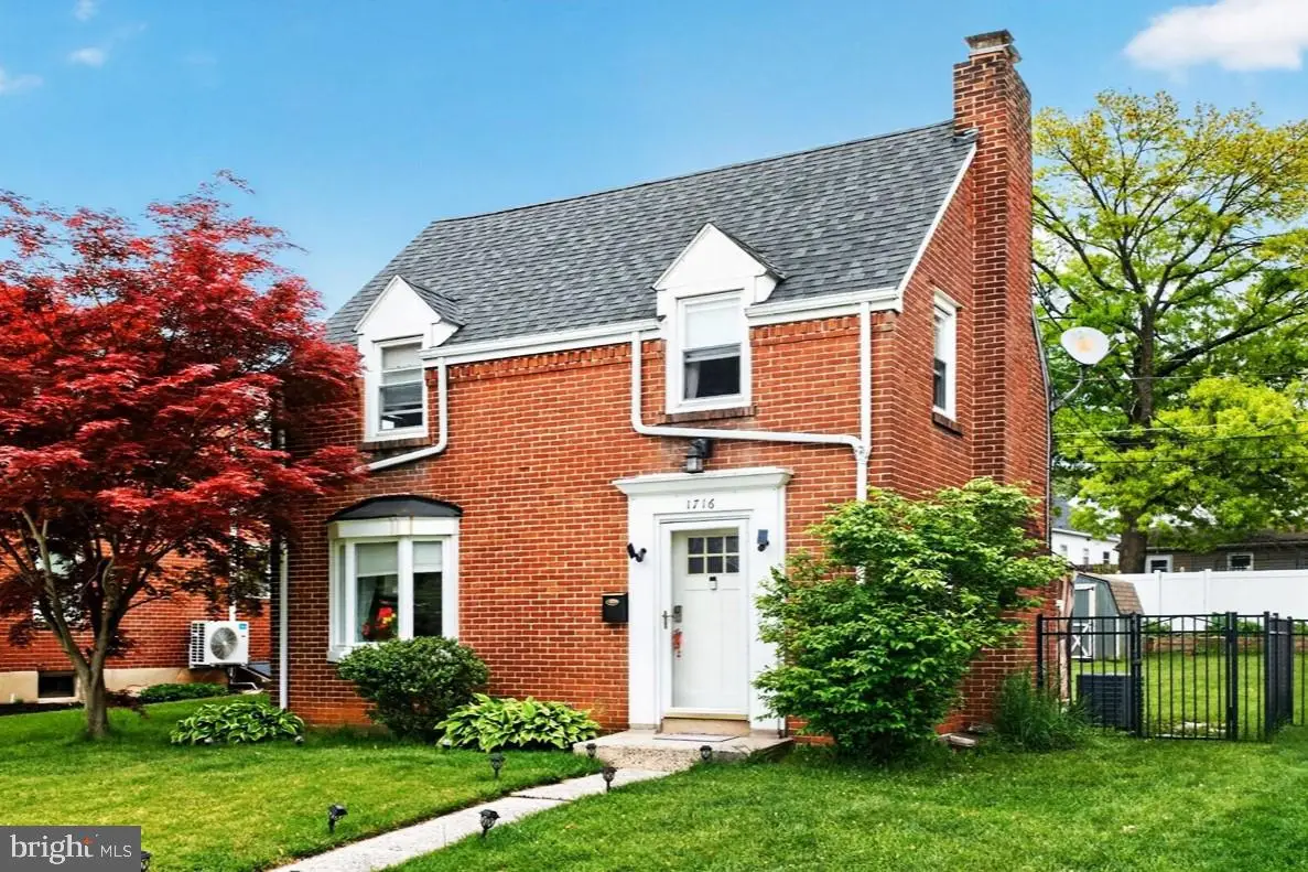 1716 Carlisle St, Bethlehem, PA 18017 - #1
