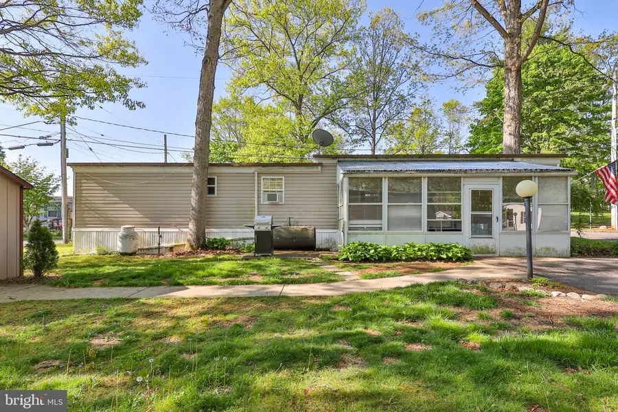 372 Black Oak Ln, Bath, PA 18014 - #3