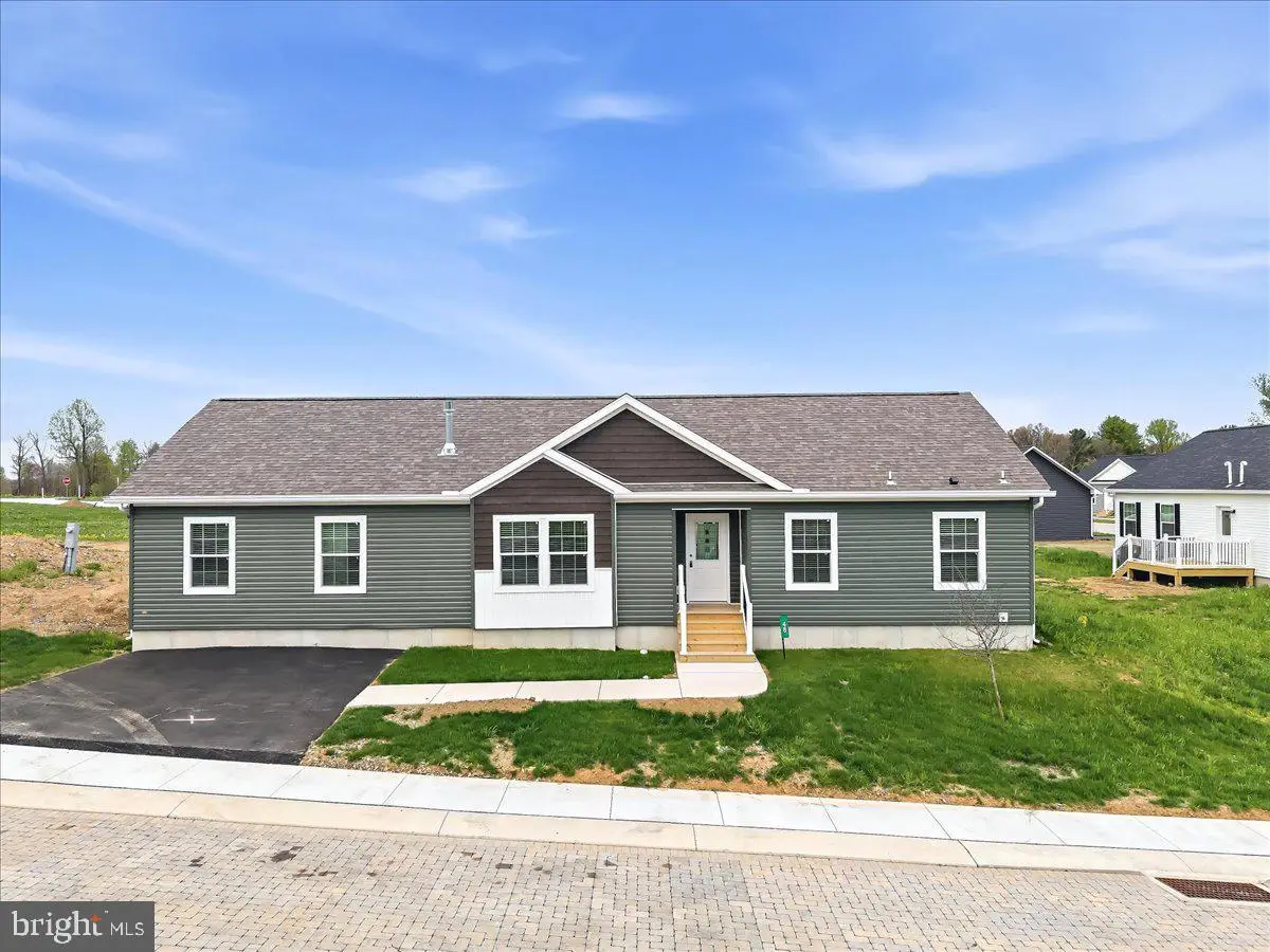 3987 Hastings Rd, Walnutport, PA 18088 - #1