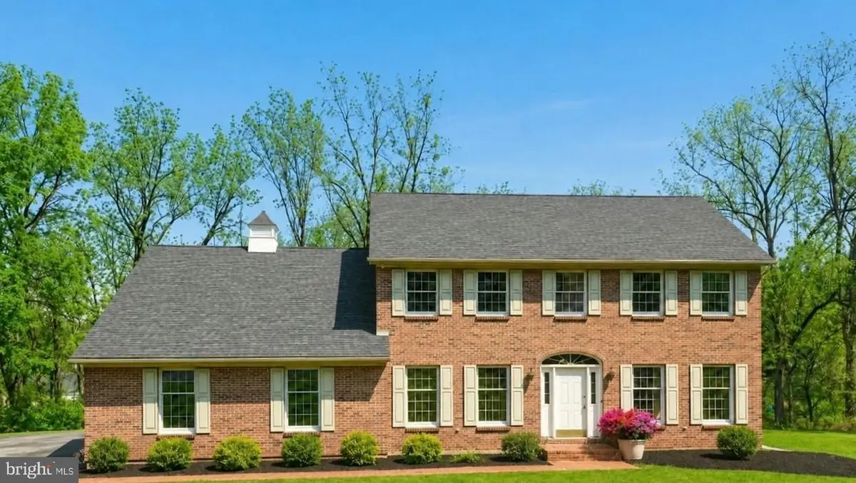 1975 Mountain Hill Ln, Hellertown, PA 18055 - #1