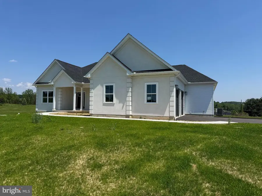 448 Long Ln, Walnutport, PA 18088 - #2