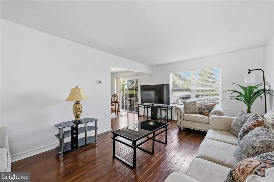 1260 Hawthorn Dr, Easton, PA 18040 - #3