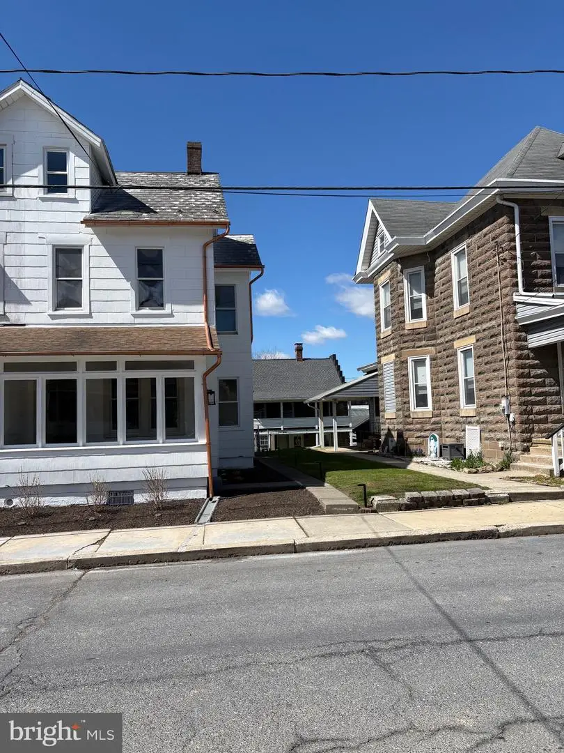 1916 Washington Ave, Northampton, PA 18067 - #2