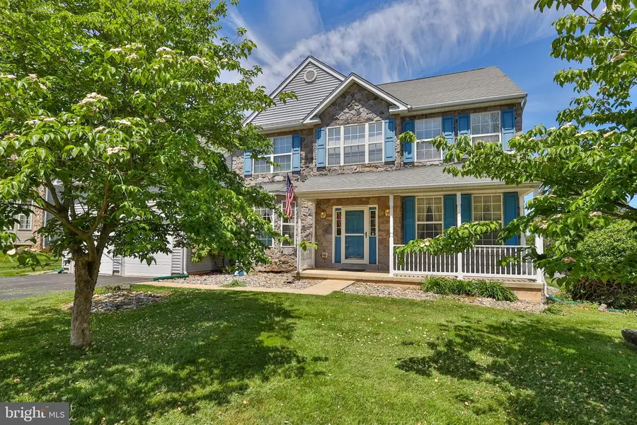 13 Windrift Ct, Easton, PA 18045 - #2