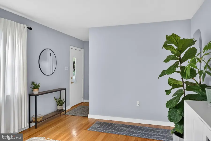 1802 Snyder St, Bethlehem, PA 18017 - #3