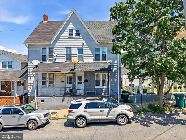 631 Alaska St, BETHLEHEM, PA 18015