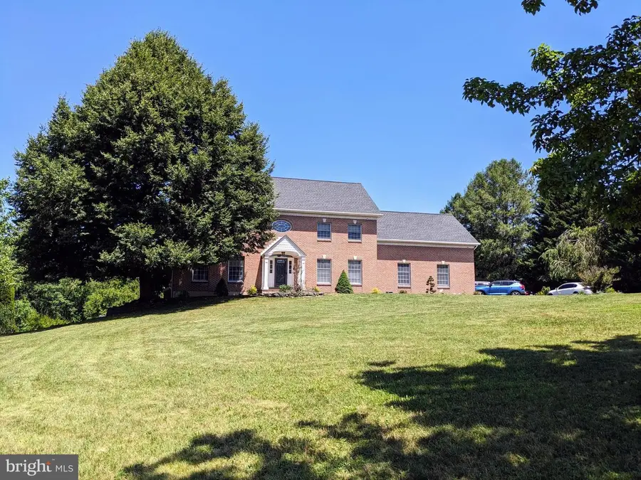 365 Winter Springs Rd, Nazareth, PA 18064 - #3