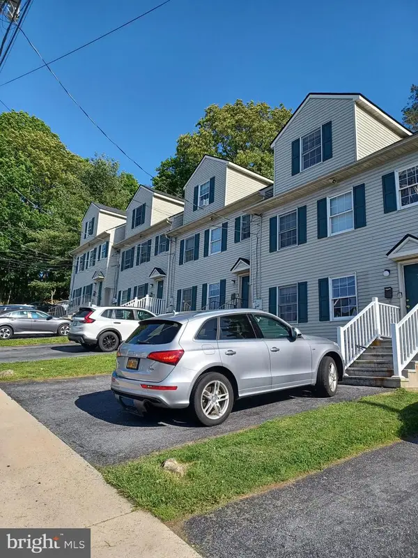 302 W 8th St, BETHLEHEM, PA 18015
