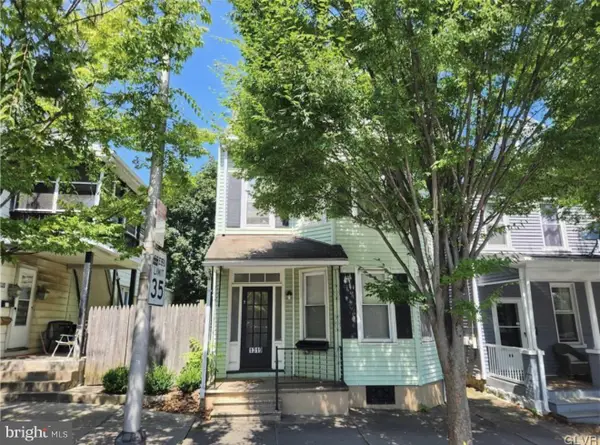 1319 Northampton St, EASTON, PA 18042