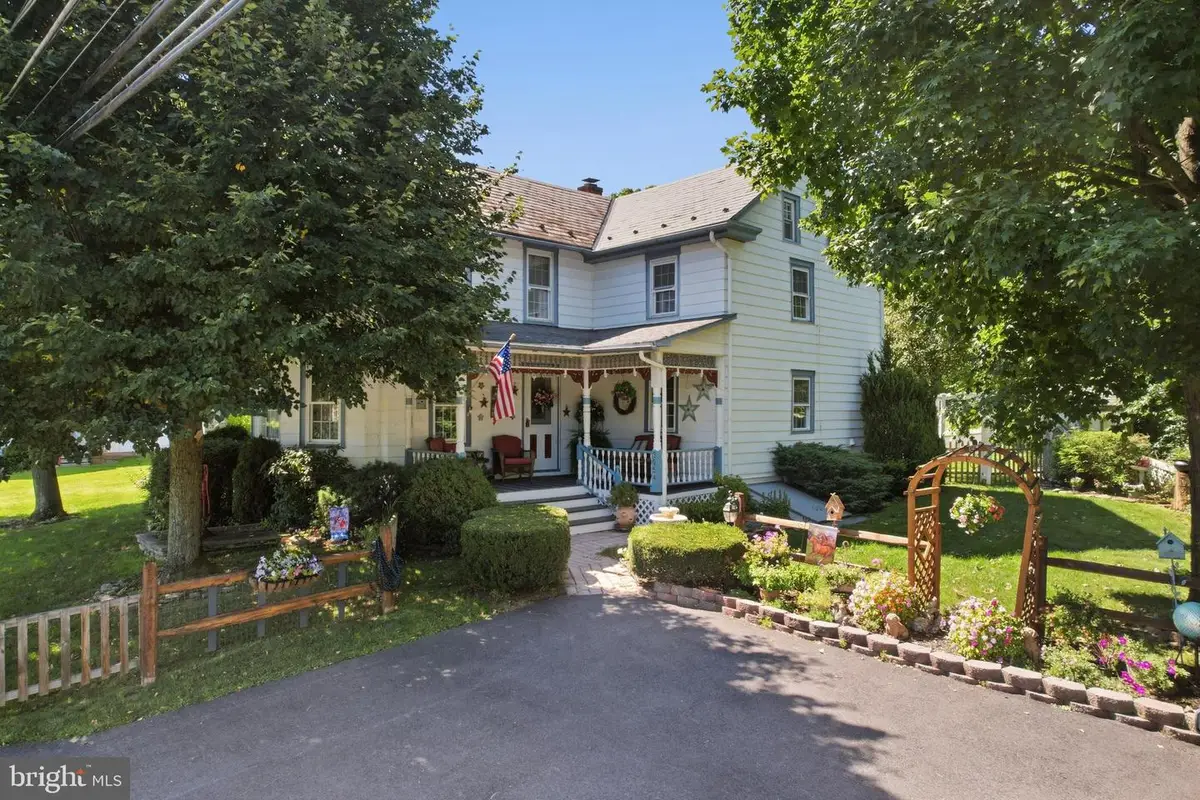 3954 Wood Dr, Walnutport, PA 18088 - #1