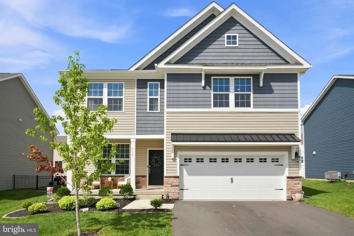 318 Knollwood Dr, Easton, PA 18040 - #1