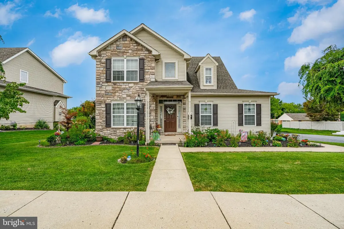 158 Main St, Northampton, PA 18067 - #1