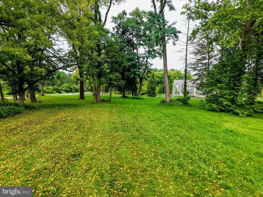 1897 Meadows Rd, Bethlehem, PA 18015 - #3