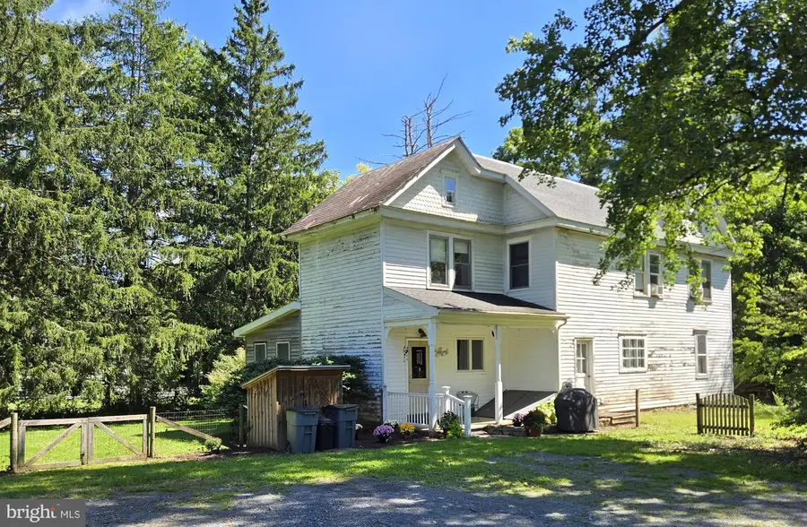 105 Browns Dr, Easton, PA 18042 - #3