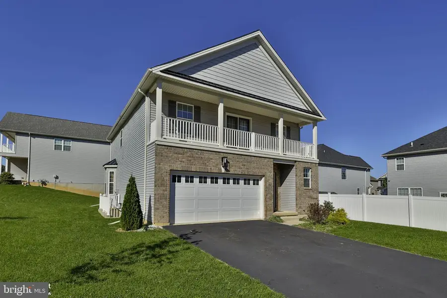 307 Bendelow Ln, Northampton, PA 18067 - #2