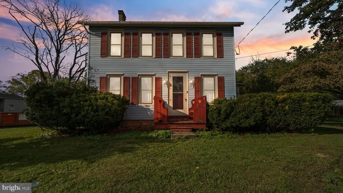 3955 Oakland Rd, Bethlehem, PA 18020 - #1