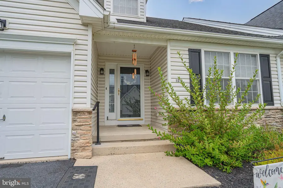1325 Briarwood Ln, Easton, PA 18040 - #3