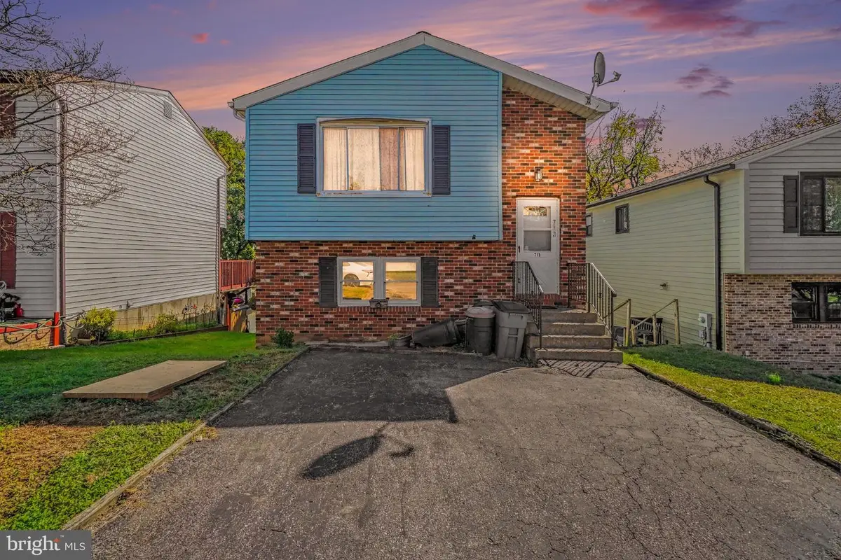 713 Sterlingworth Ter, Easton, PA 18042 - #1