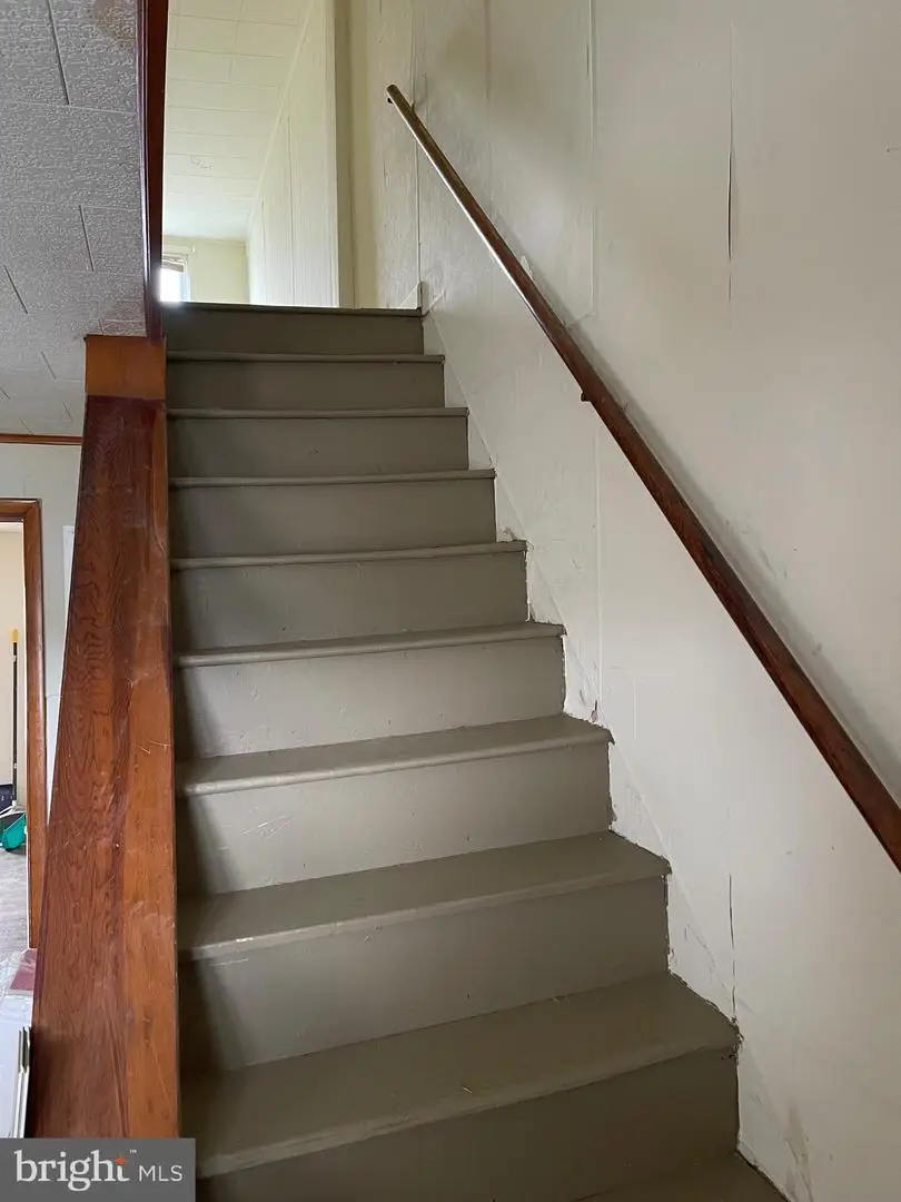 921 Scott St, Kulpmont, PA 17834 - #3