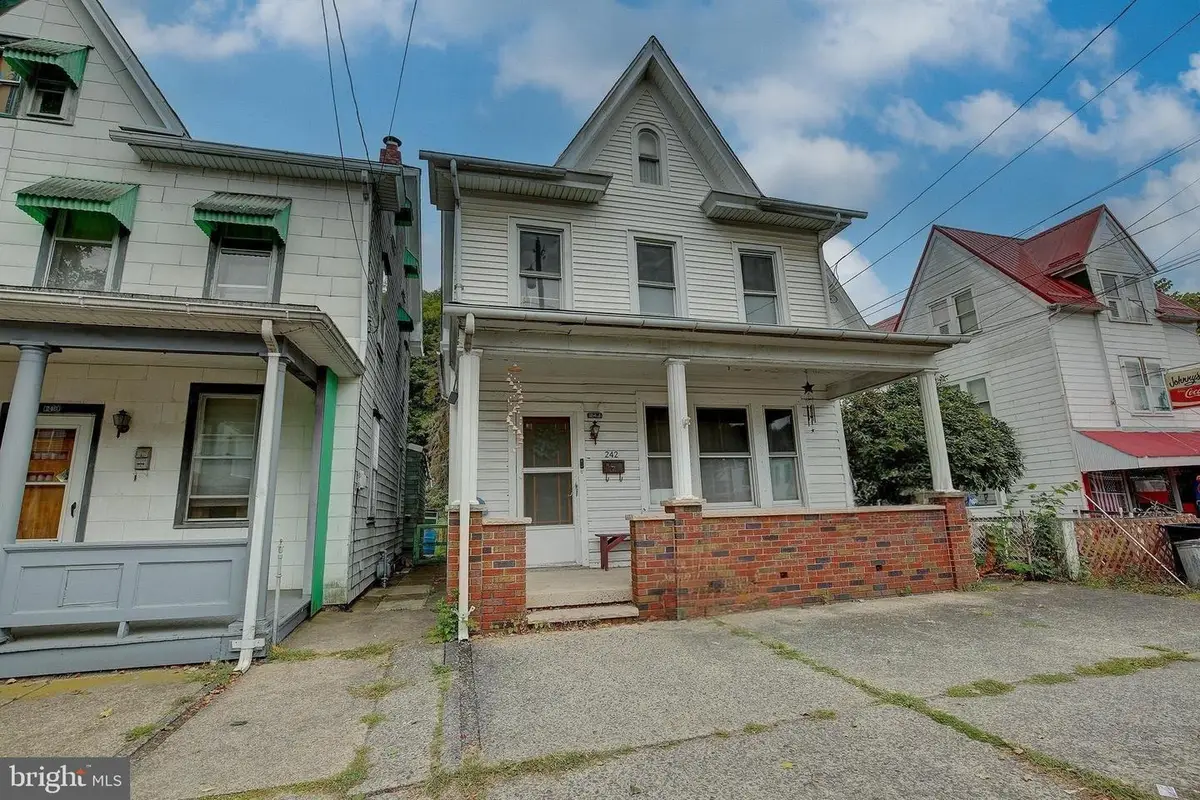 242 S Shamokin St, Shamokin, PA 17872 - Image #1